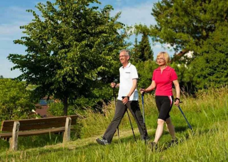 Nackt, Nacktwandern, freizügig, Wandern