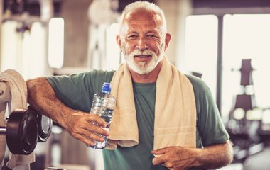 Aktiv bleiben: Training im Alter zahlt sich aus