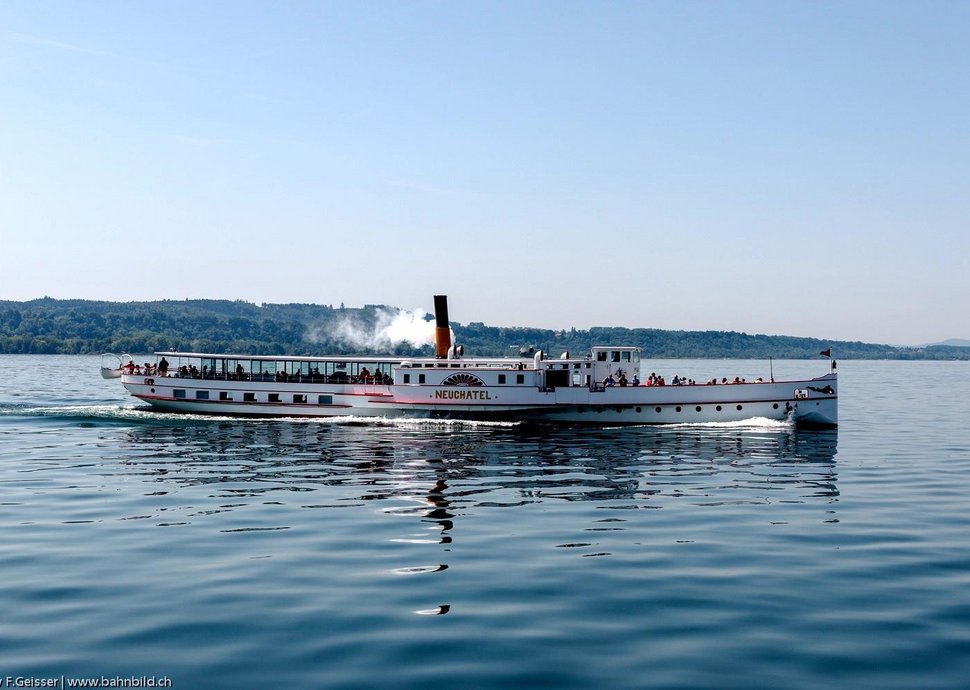 Schifffahrt auf dem Neuenburgersee Schifffahrt auf dem Neuenburgersee