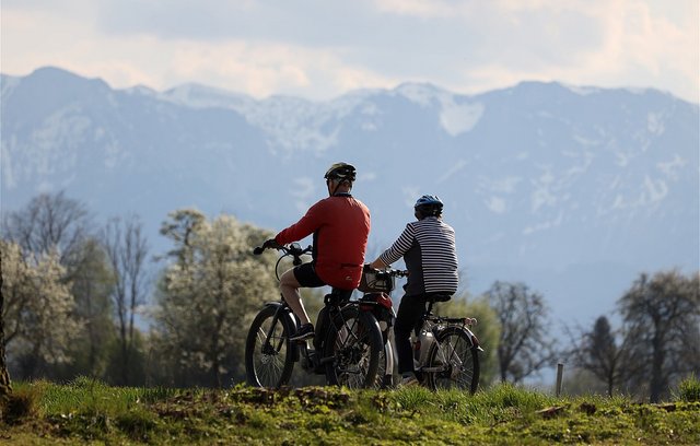 Fahrradfahren hält fit und tut der Seele gut. 