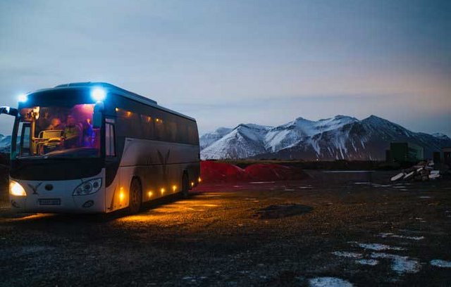 Entspannt reisen mit dem Reisebus