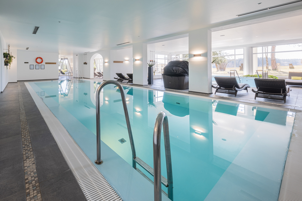 Pool Hotel Tanneck